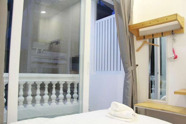 Hostal Oyo 731 Yelo Hostel & Cafe
