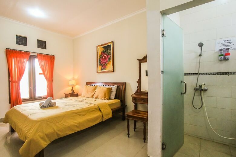Bed & Breakfast Graha Wedha Kuta