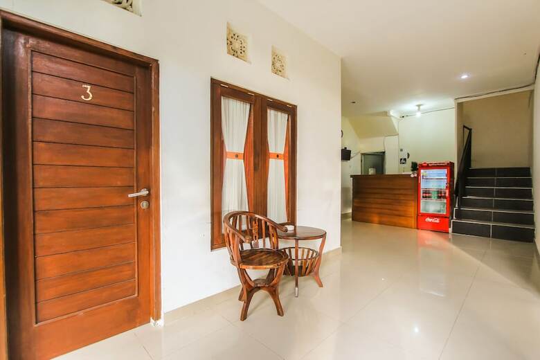 Bed & Breakfast Graha Wedha Kuta