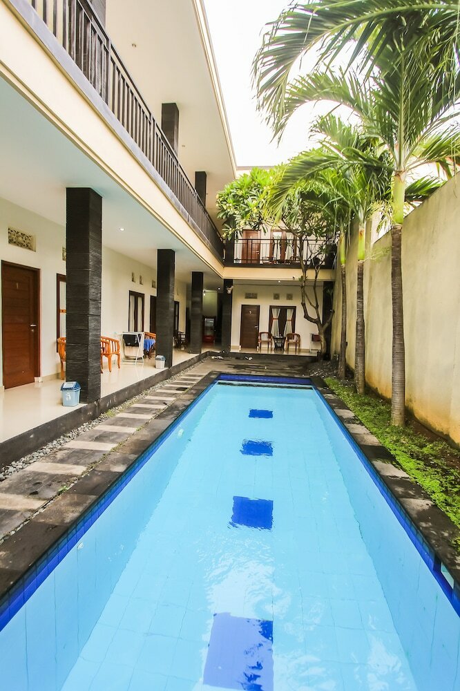 Bed & Breakfast Graha Wedha Kuta