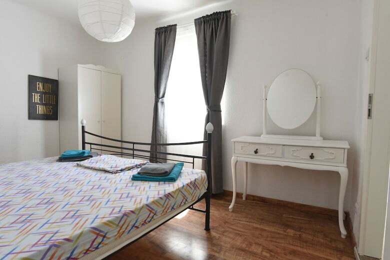 Apartments Mariani - Near Split Riva