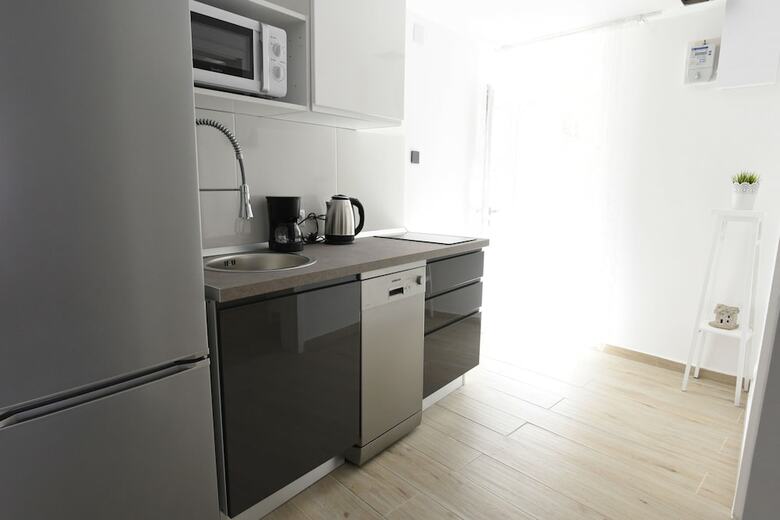 Apartments Mariani - Near Split Riva