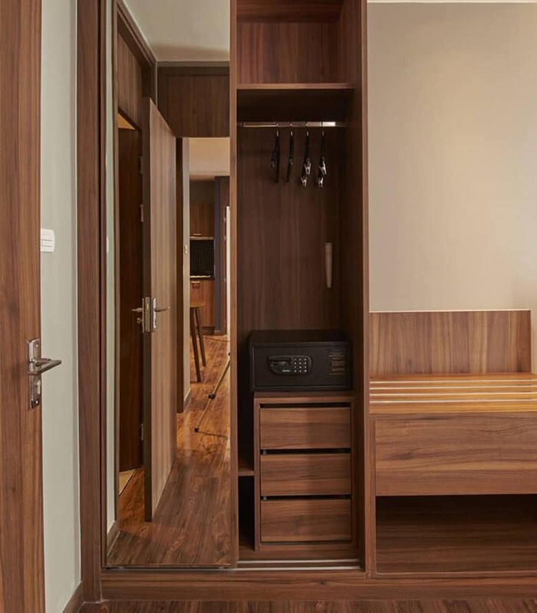 Apartamentos Amp Am House Hotel