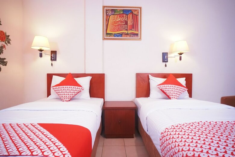Oyo 142 Hotel Al Furqon Syariah