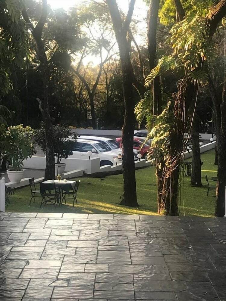Whistletree Manor Boutique Hotel