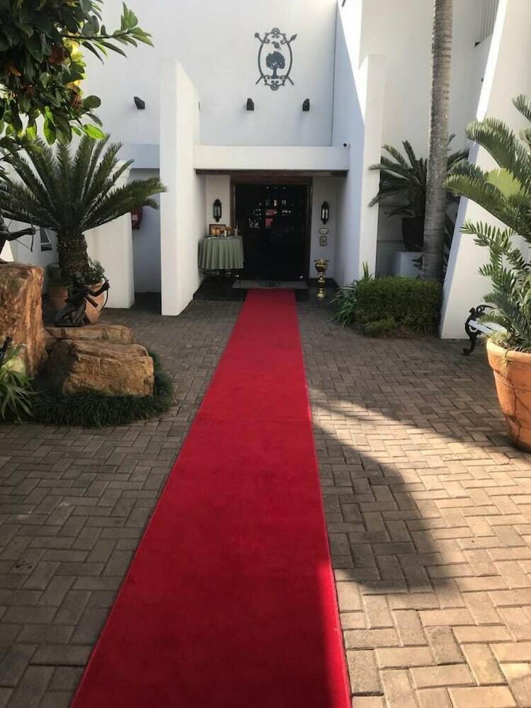 Whistletree Manor Boutique Hotel