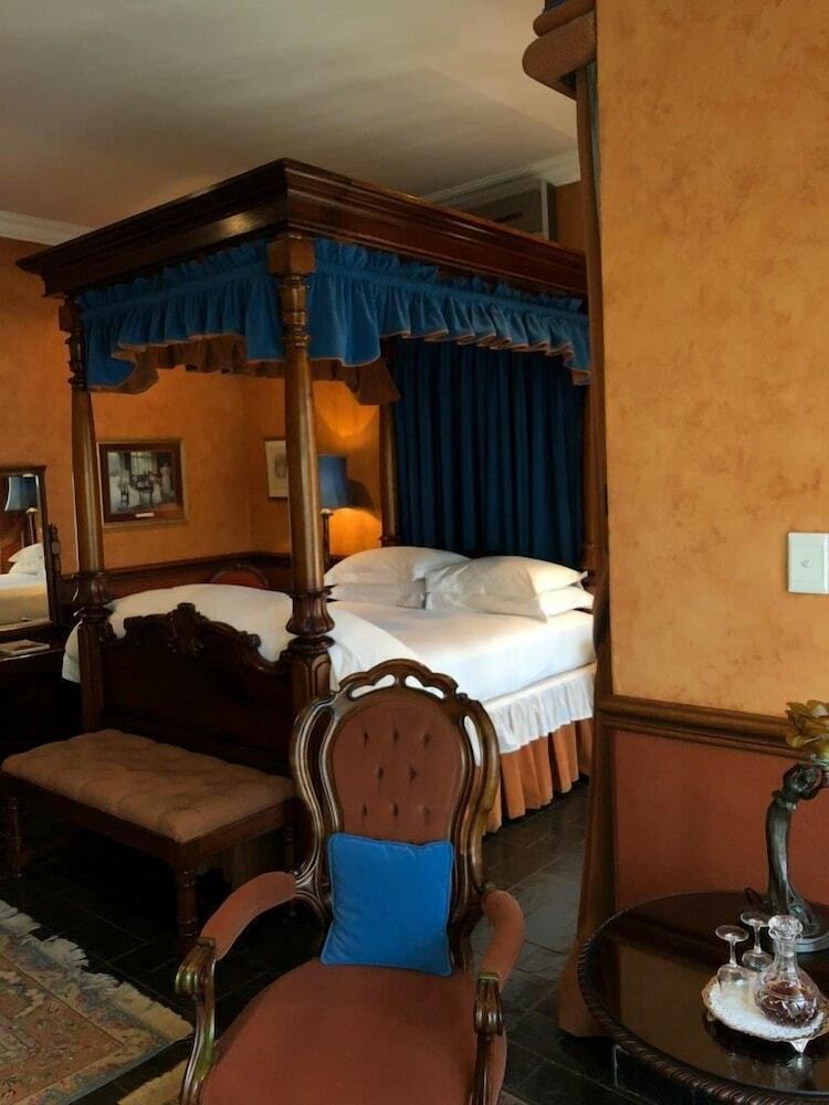 Whistletree Manor Boutique Hotel