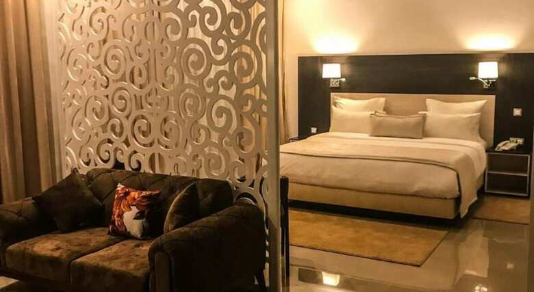 Hotel H�tel  L'olympic