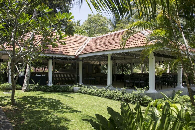 Hotel Why House