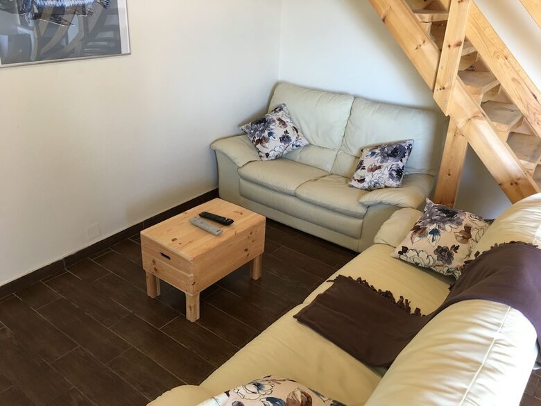 Arion Stables & Apartments