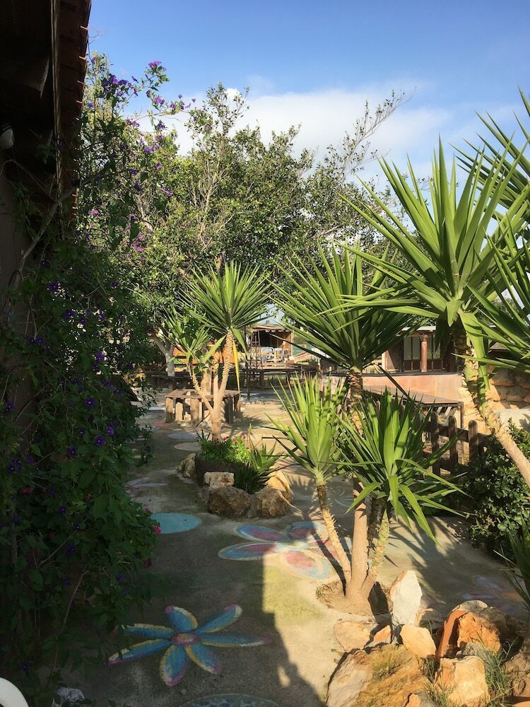 Arion Stables & Apartments