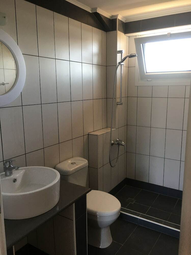 Arion Stables & Apartments