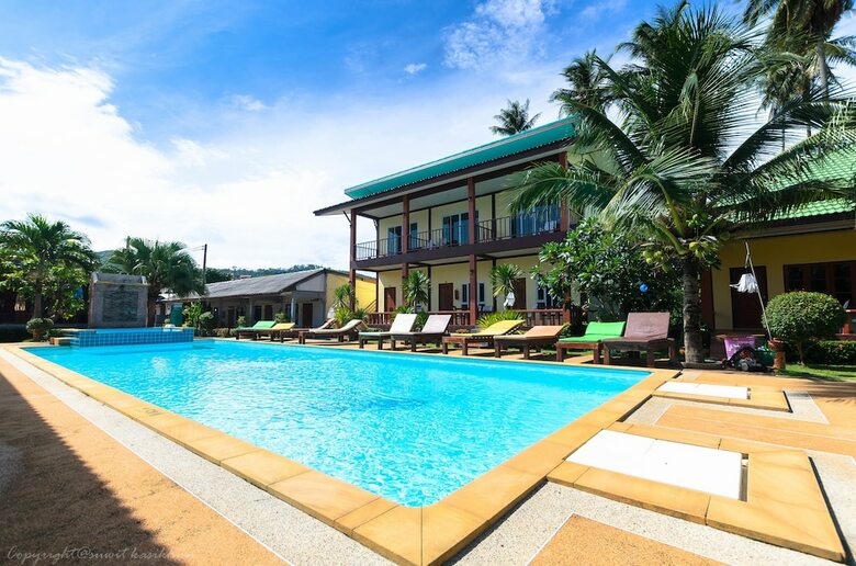 Hotel Sleep In Lanta Resort