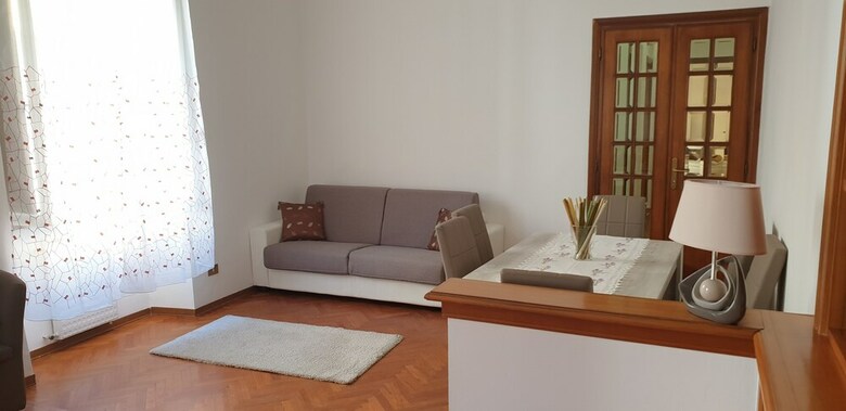 Apartamento Casa Tua Suite Coliseum