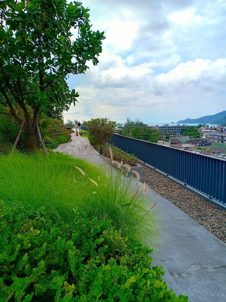 Patong Beach Luxury Condo