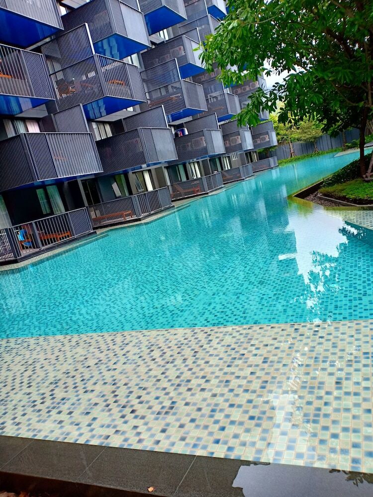 Patong Beach Luxury Condo