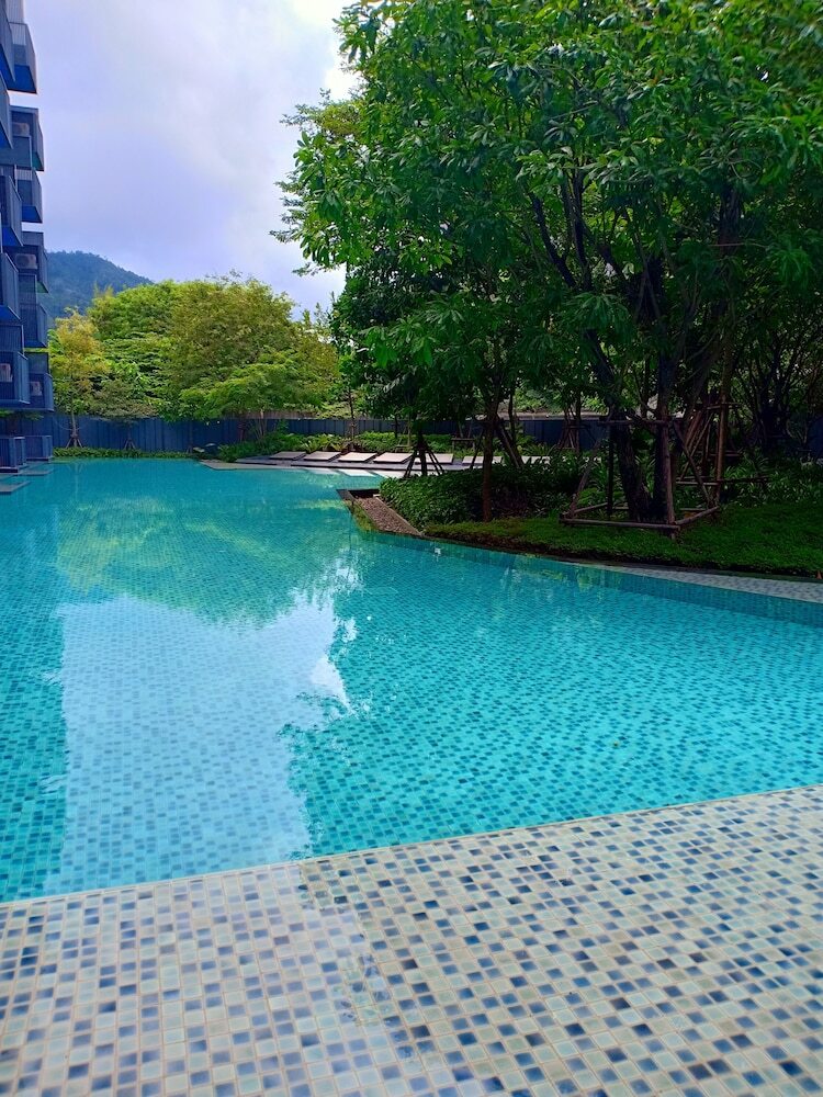 Patong Beach Luxury Condo