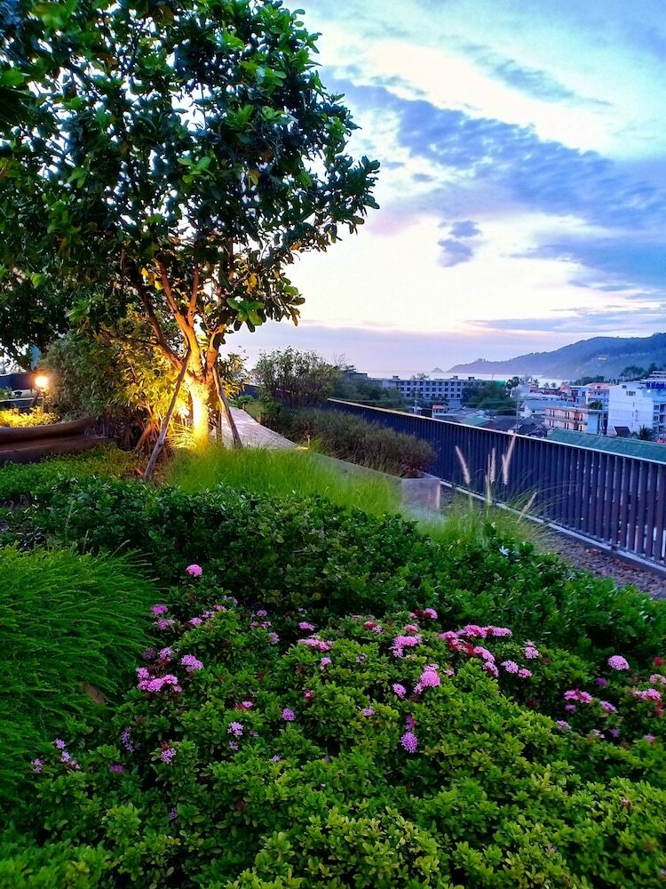 Patong Beach Luxury Condo