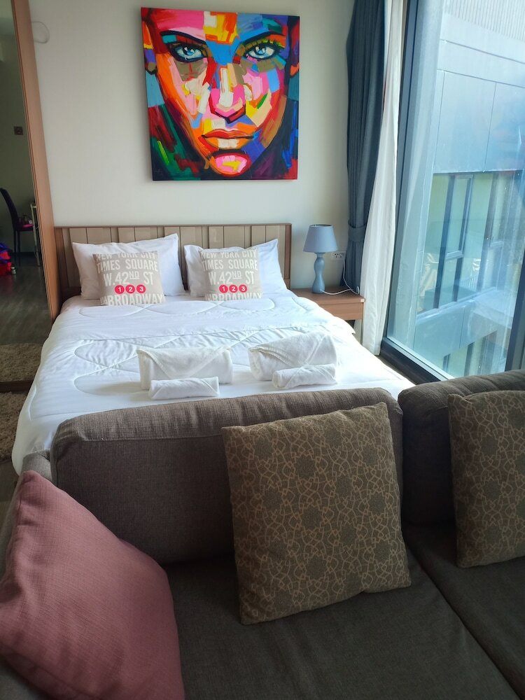Patong Beach Luxury Condo