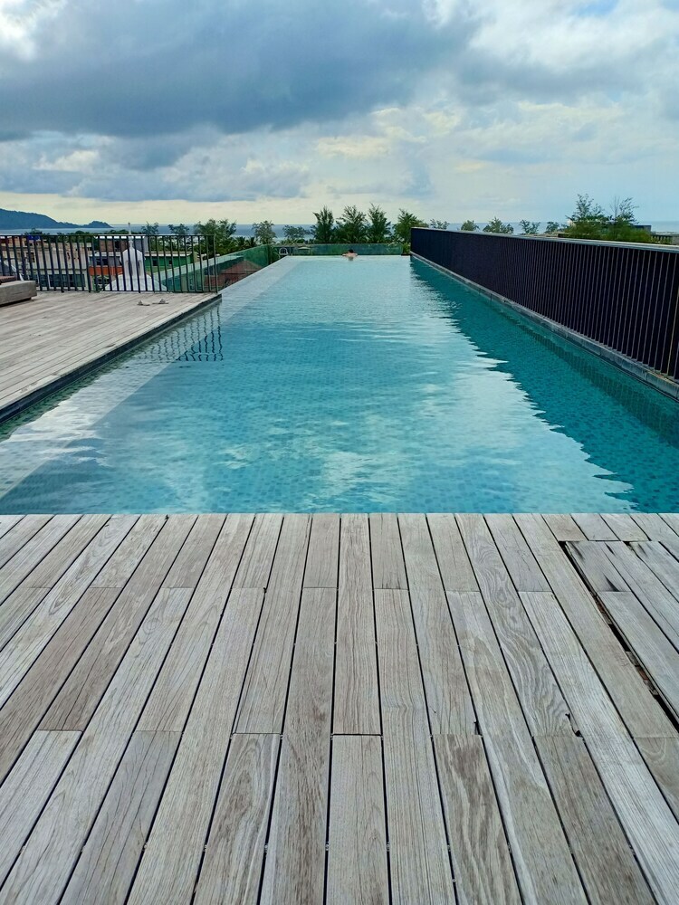Patong Beach Luxury Condo