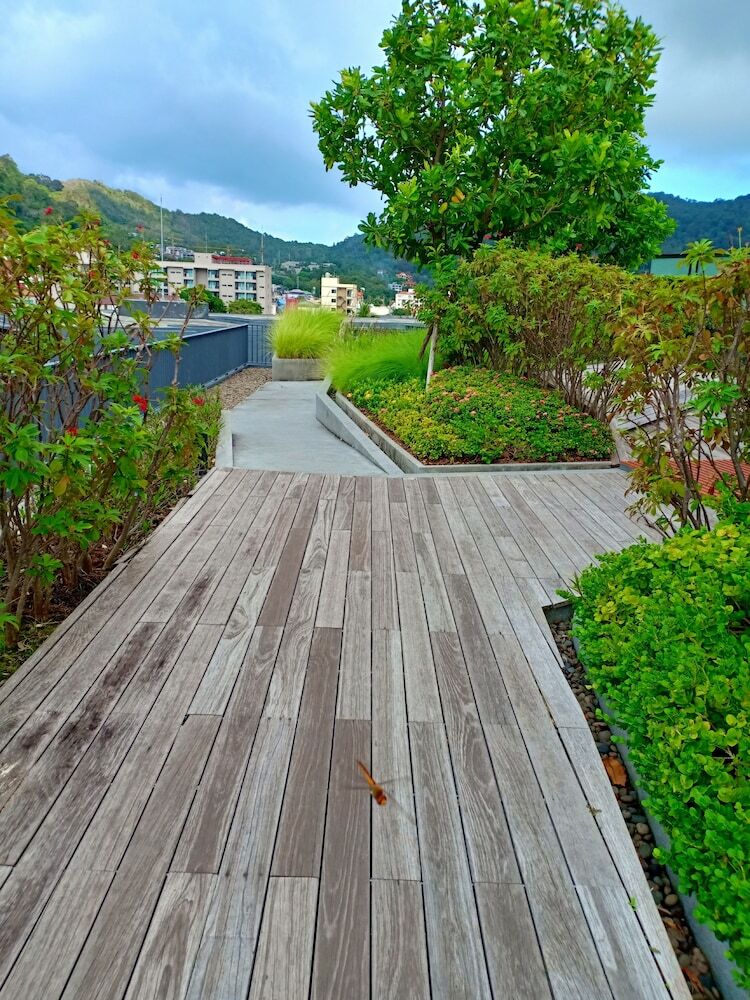 Patong Beach Luxury Condo