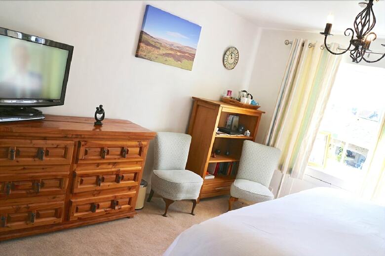 Cordilleras House Bed & Breakfast