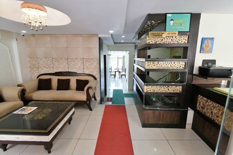 Hotel Anand Niketan By Bonjour - On The Ganges