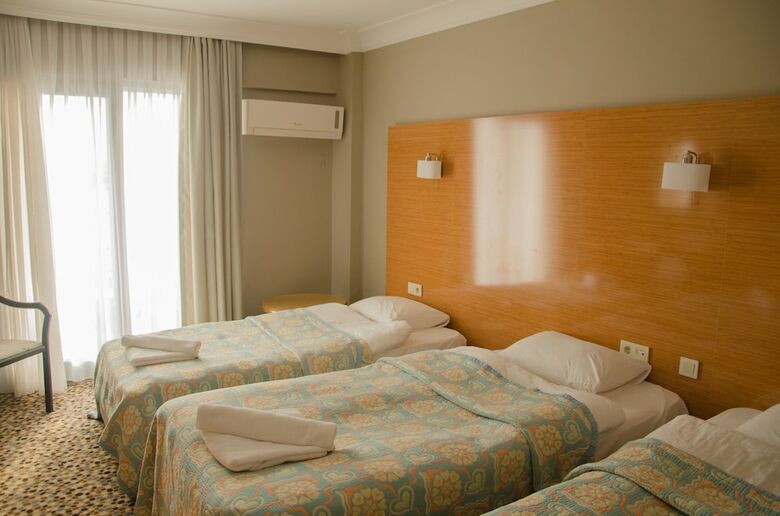 Ayma Hotel