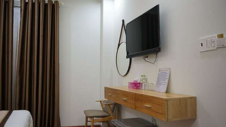 Hotel Khach San Sao Viet