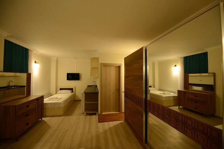 Hotel Aristocrat Batumi