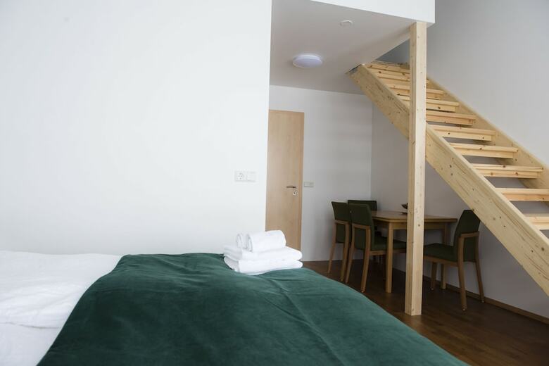 Hotel Media Luna Guesthouse