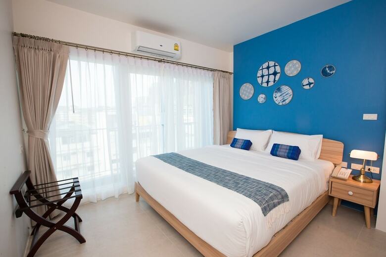 Deeprom Pattaya Hotel
