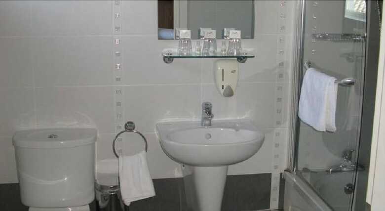 Hotel Laragh House