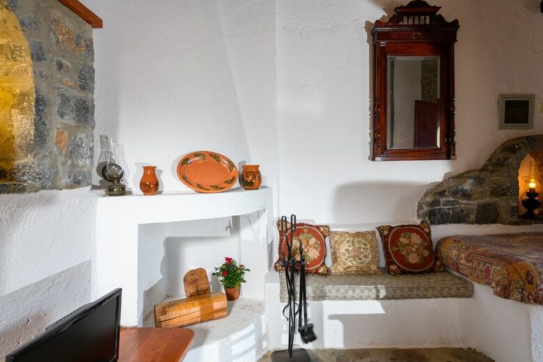 Homes Of Cretan Tradition