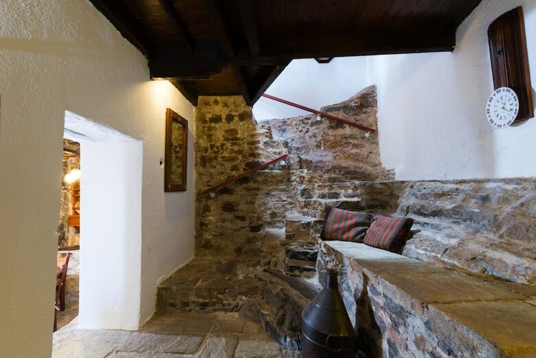 Homes Of Cretan Tradition