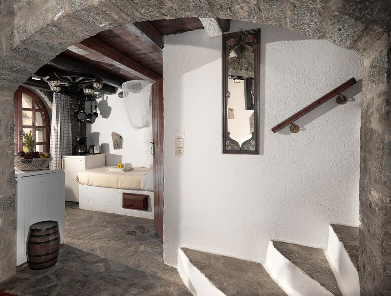 Homes Of Cretan Tradition