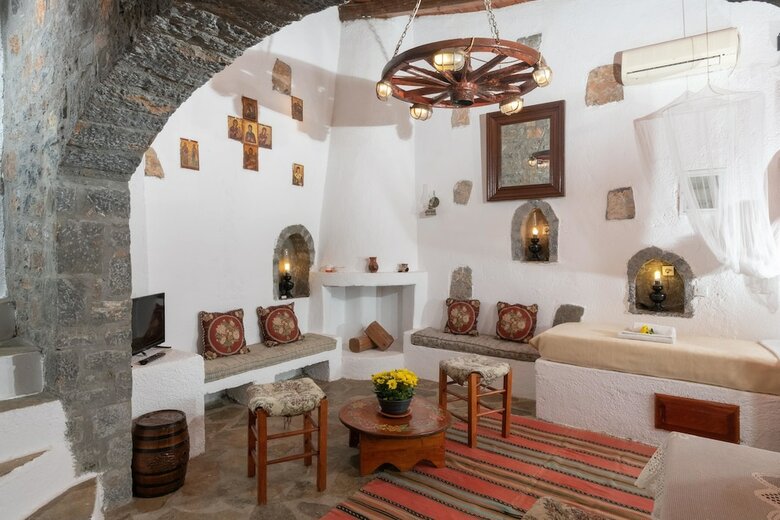 Homes Of Cretan Tradition
