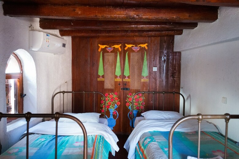 Homes Of Cretan Tradition