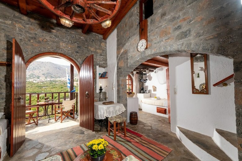 Homes Of Cretan Tradition