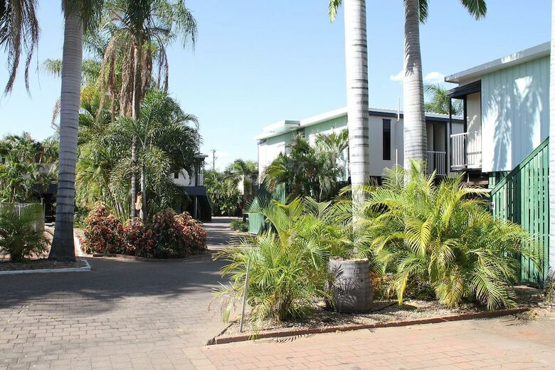 Hotel Irish Club Accommodation