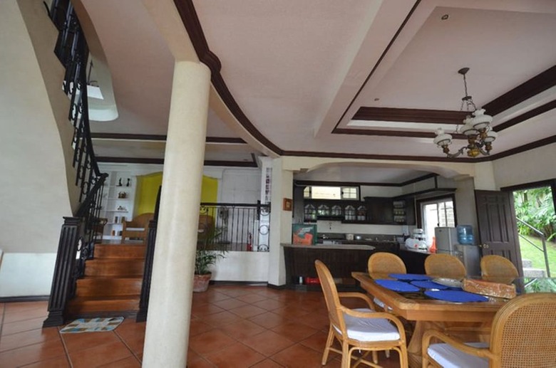Hotel Robinland Vacation Home Badian