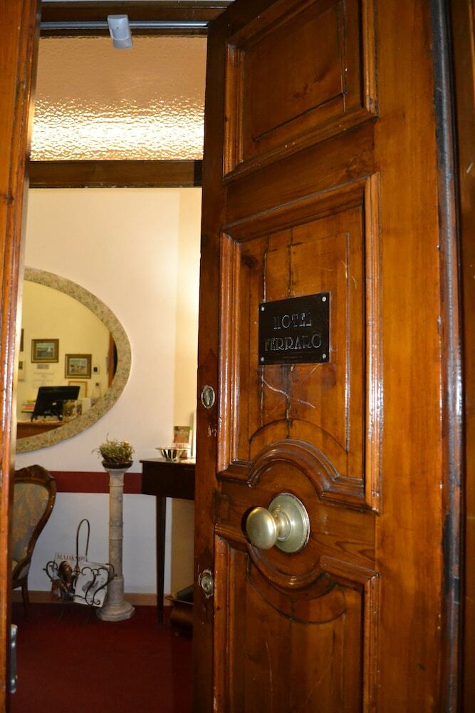 Hotel Ferraro