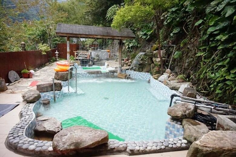 Bed & Breakfast Hooja Hotel
