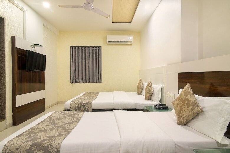 Hotel Satkar