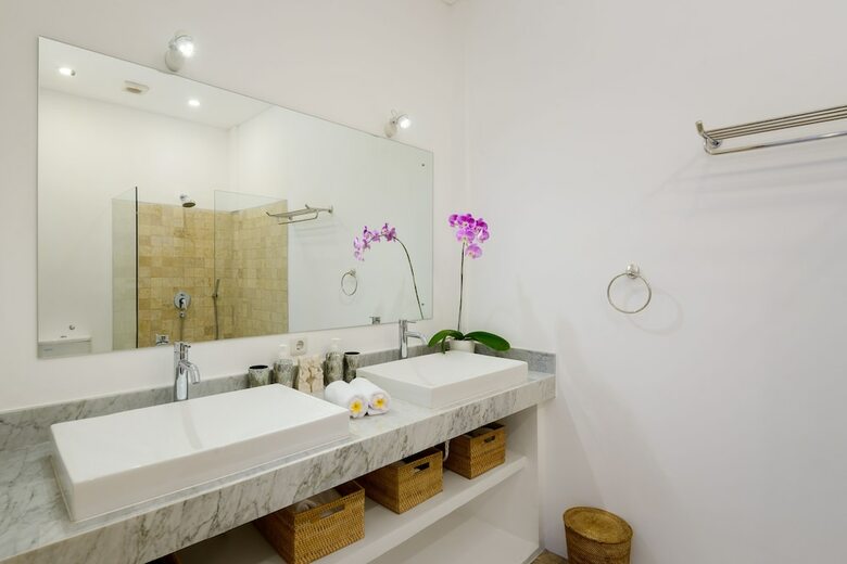 Hotel Echo Beach Villa & Apartment