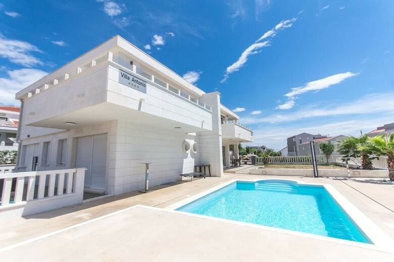 Apartamentos Villa Antonio