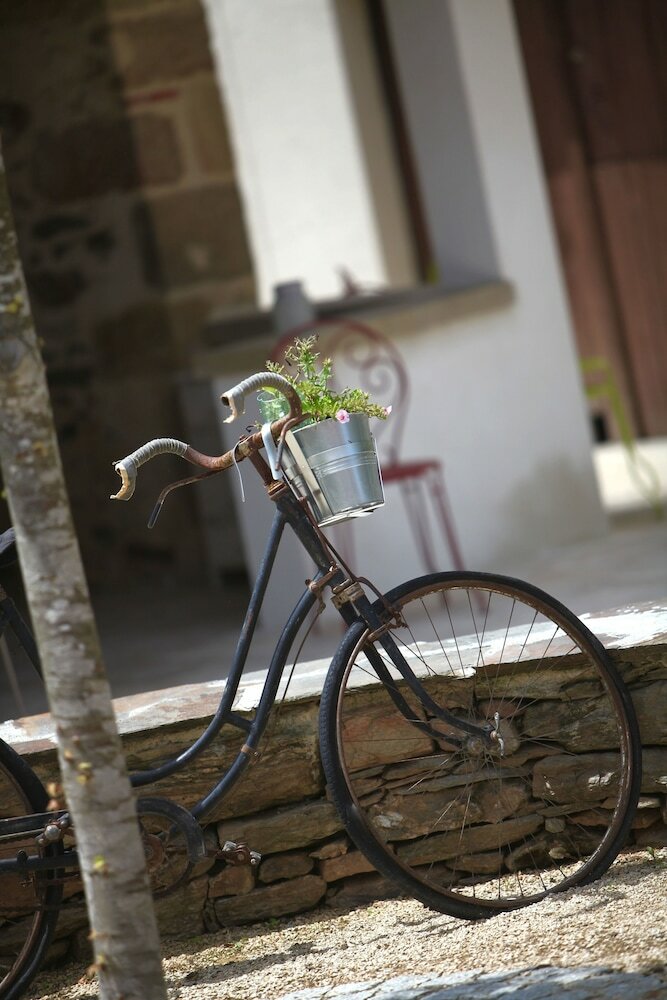 La Ferme Du Cayla - Next To A Golf Course