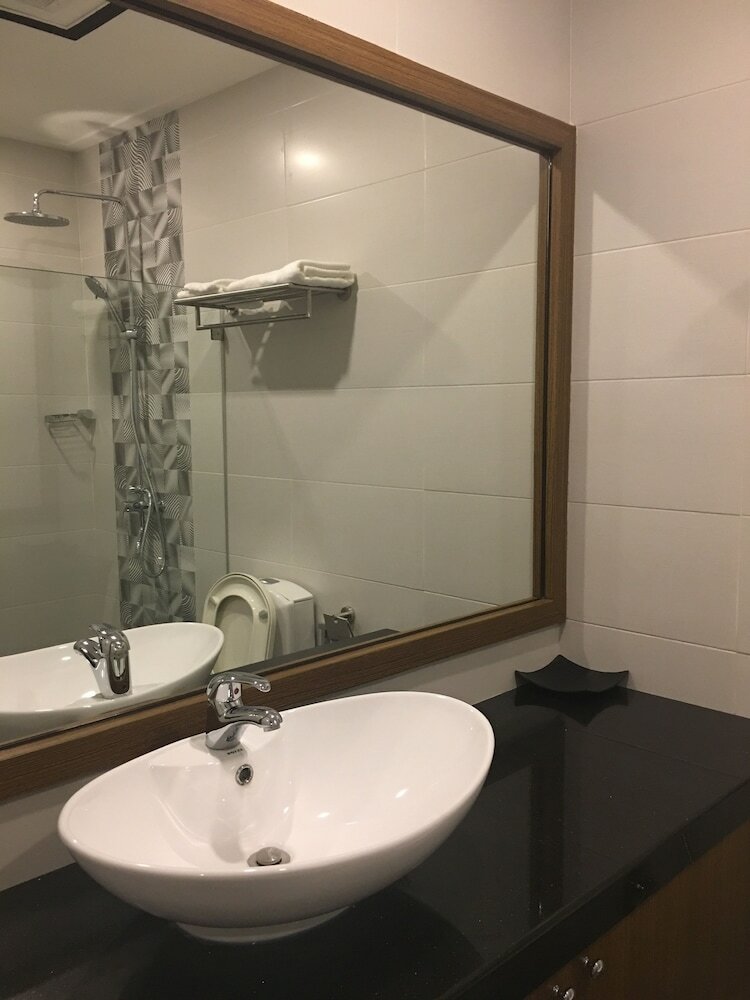 Hostal Robinland Residences - Hostel