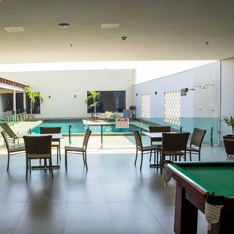 Golden Plaza Hotel