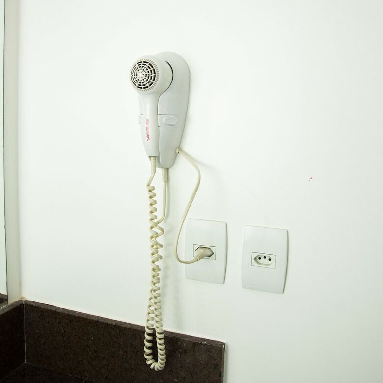 Golden Plaza Hotel
